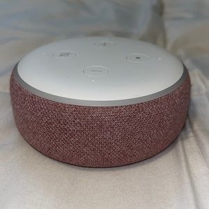 Amazon Alexa Echo Dot 3rd Generation in Pink